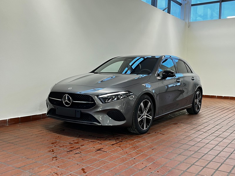 1 - Mercedes Classe A 180 d progressive extra speedshift dct amg 8g