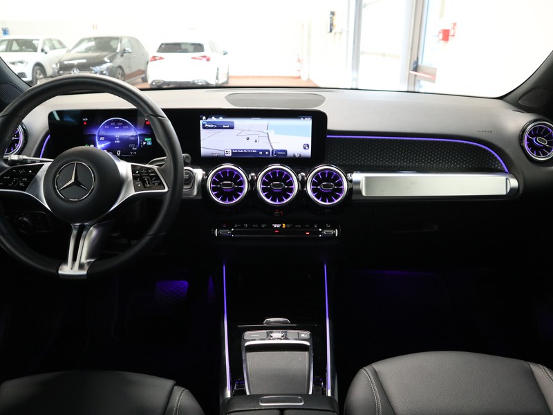 13 - Mercedes EQB 250+ progressive