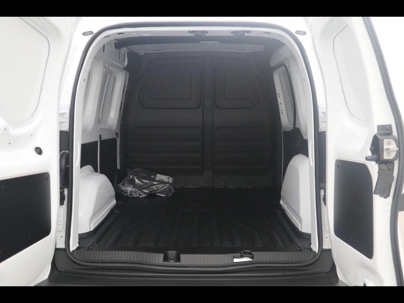 7 - Mercedes Vans Citan efurgone long pro 45kwh