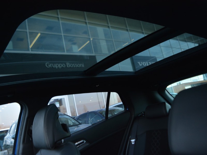 13 - Kia Sportage 1.6 t-gdi hev gt-line sunroof pack at6