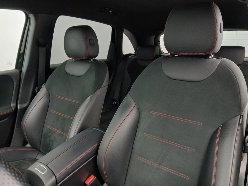 7 - Mercedes Classe B 180 d amg line advanced plus 8g-dct