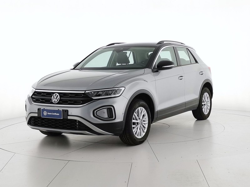 1 - Volkswagen T-Roc 1.5 tsi act life dsg