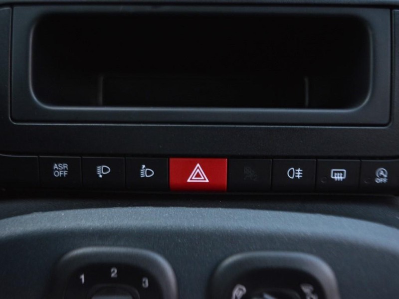 19 - Fiat Pandina 1.0 firefly hybrid 65cv pop s&s