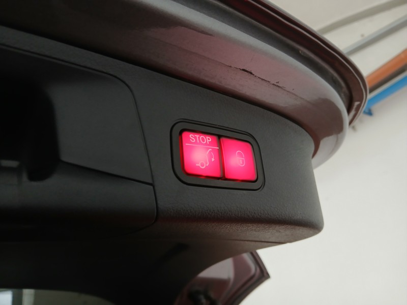 19 - Mercedes GLA 200 d amg line advanced plus 8g-dct