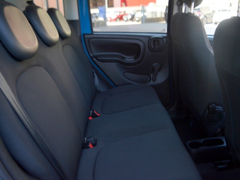 7 - Fiat Panda cross 1.0 firefly hybrid 70cv s&s 5p.ti