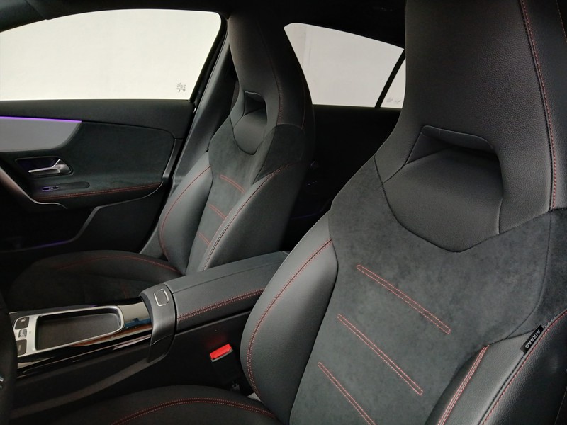 7 - Mercedes Classe A 180 amg line advanced plus 7g-dct