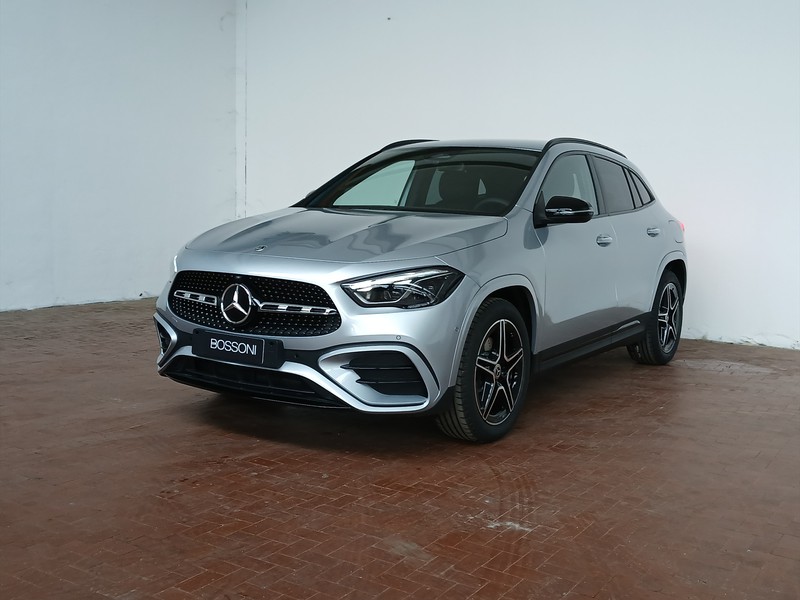 1 - Mercedes GLA 200 d amg line premium 4matic 8g-dct