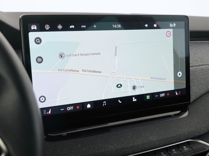 31 - Skoda Octavia wagon 2.0 tdi 150cv style dsg