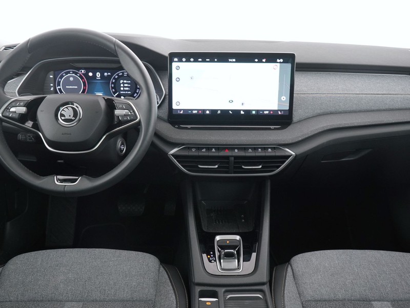 7 - Skoda Octavia wagon 2.0 tdi 150cv style dsg