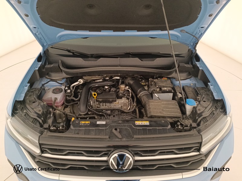 31 - Volkswagen T-Cross 1.0 tsi 95cv life