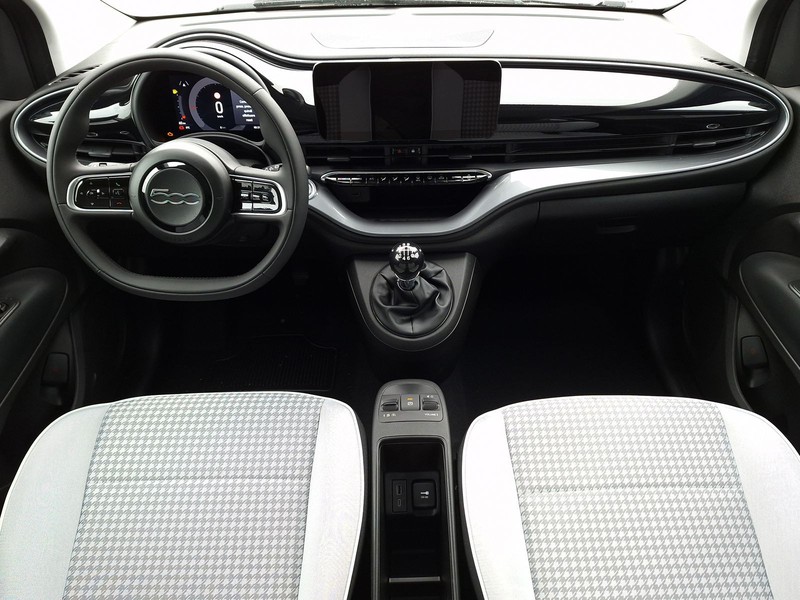 7 - Fiat 500 1.0 hybrid torino