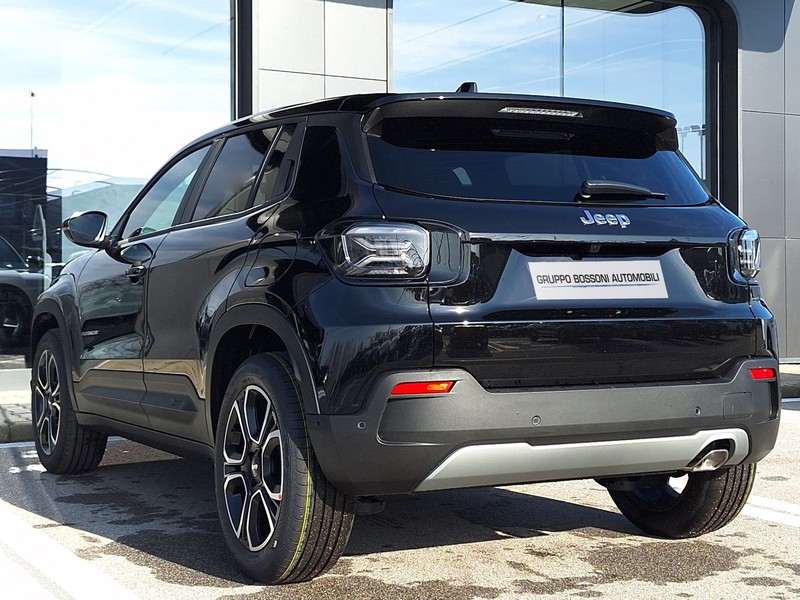 7 - Jeep Avenger 1.2 turbo 100cv summit fwd