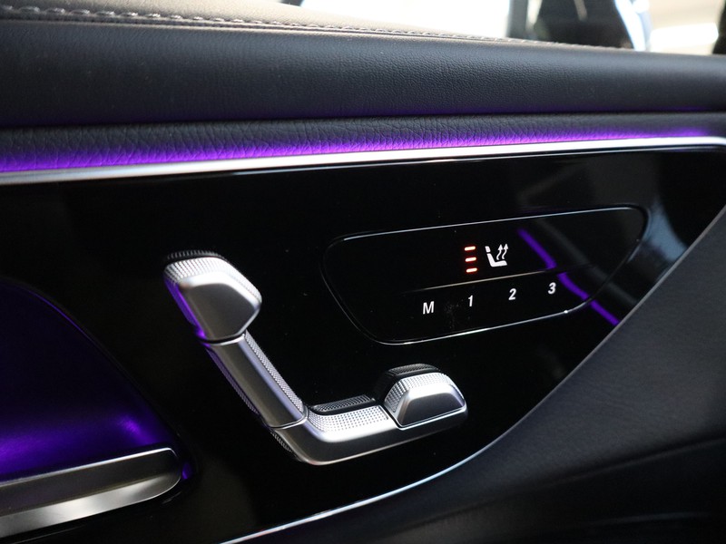 13 - Mercedes GLC coupe 220 d amg line premium 4matic 9g-tronic