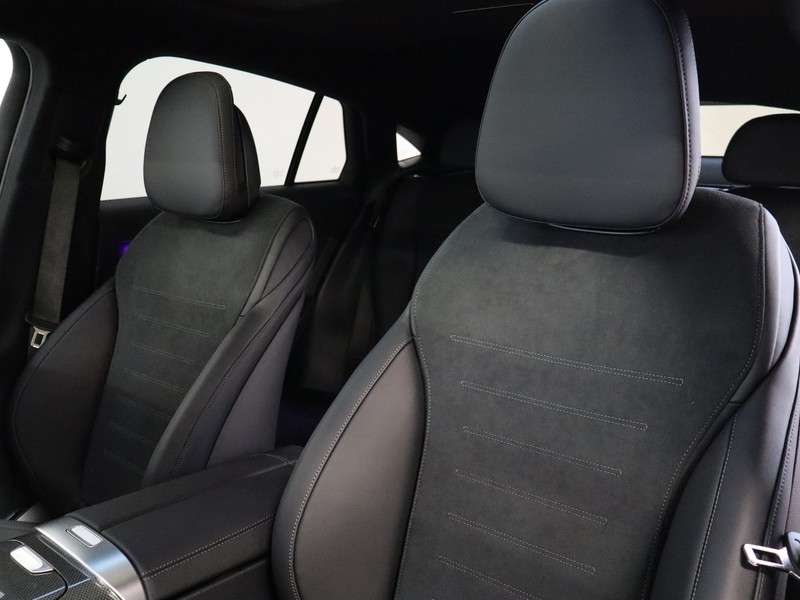 7 - Mercedes GLC coupe 220 d amg line premium 4matic 9g-tronic