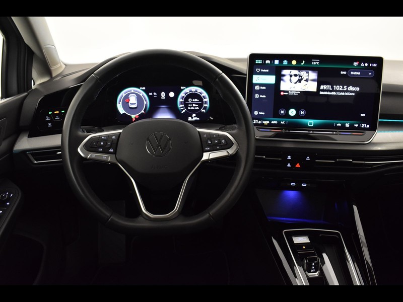 7 - Volkswagen Golf 2.0 tdi scr 150cv style dsg