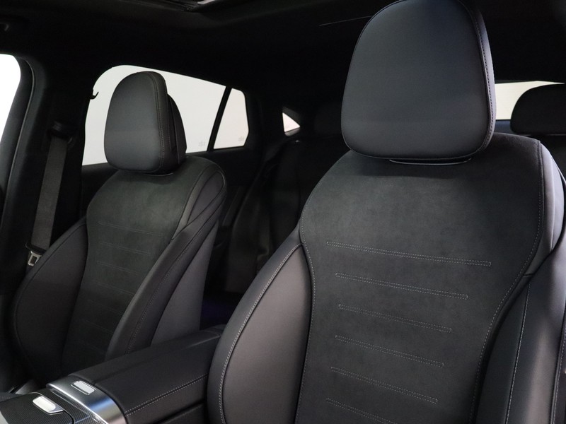 7 - Mercedes GLC coupe 300 e plug-in-hybrid amg line premium tech 4matic 9g-tronic