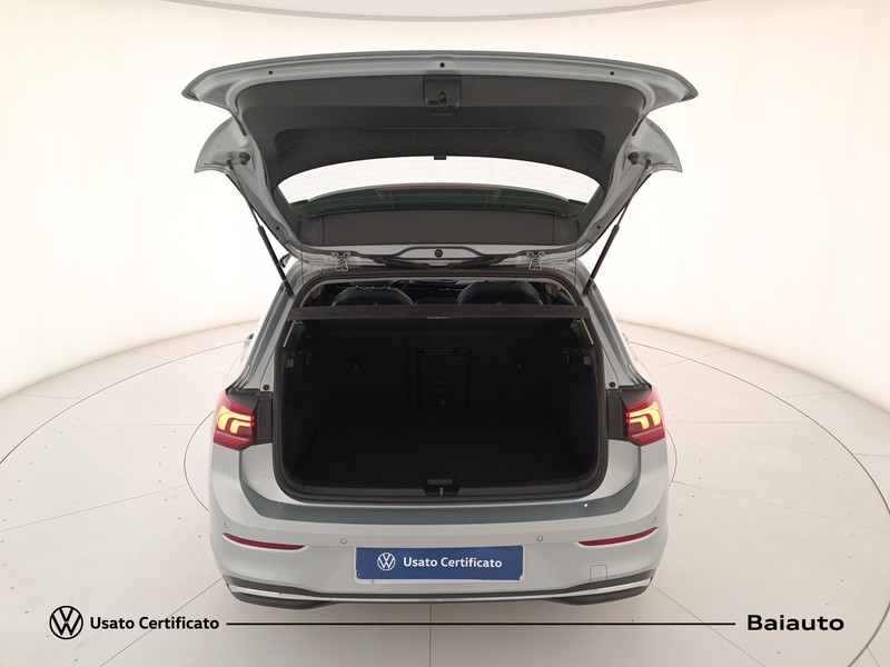 31 - Volkswagen Golf 2.0 tdi scr 150cv style dsg