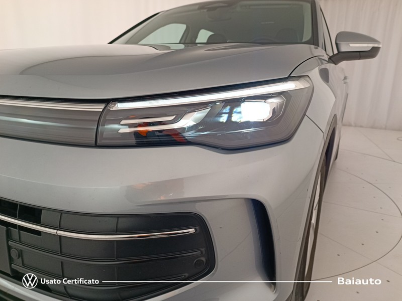 25 - Volkswagen Tiguan 2.0 tdi scr 150cv life dsg