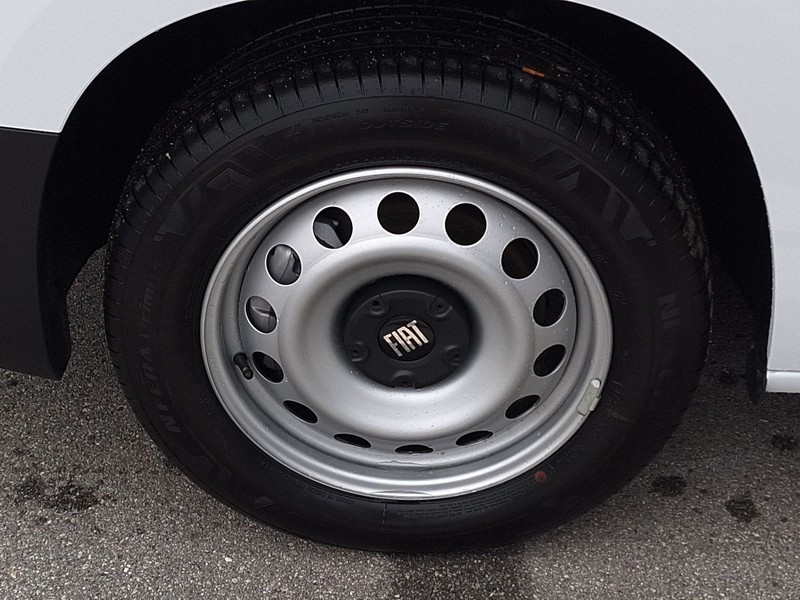 13 - Fiat Professional Doblò Series 4 Van M 1.5Diesel 130 Cv Manuale