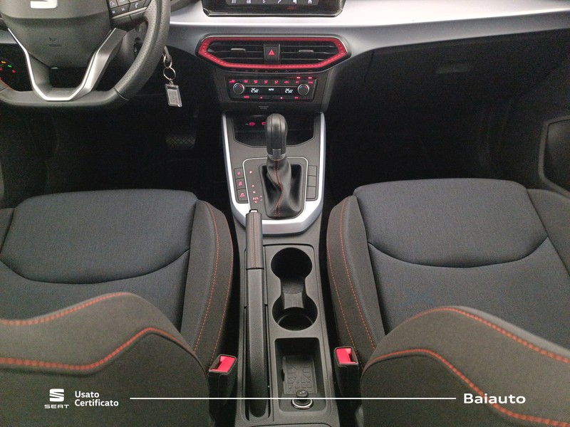 13 - Seat Arona 1.0 ecotsi 115cv fr dsg