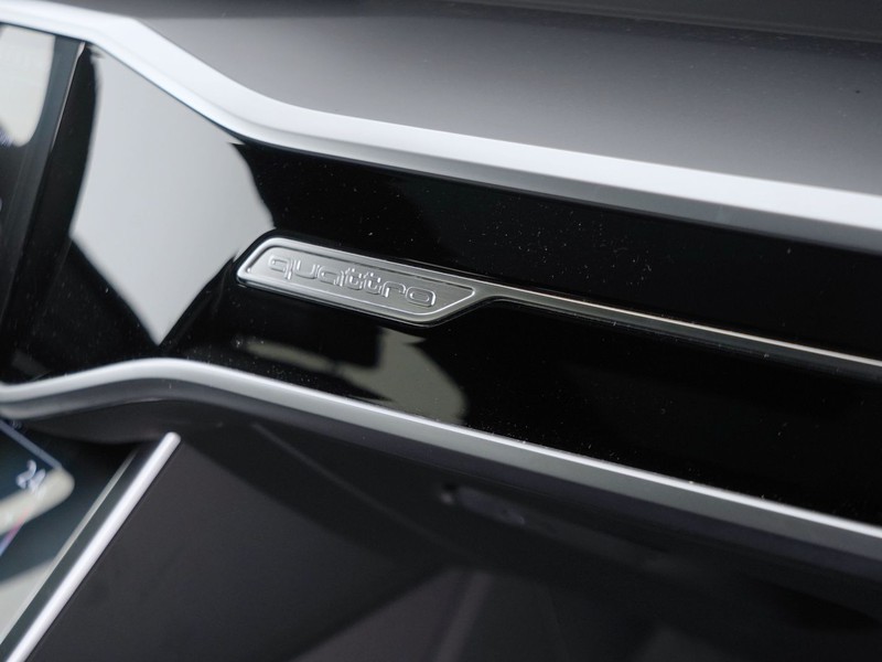 19 - Audi A6 avant 50 3.0 v6 tdi mhev 48v s line edition quattro ultra tiptronic