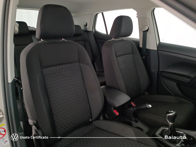 19 - Volkswagen T-Cross 1.0 tsi 95cv style