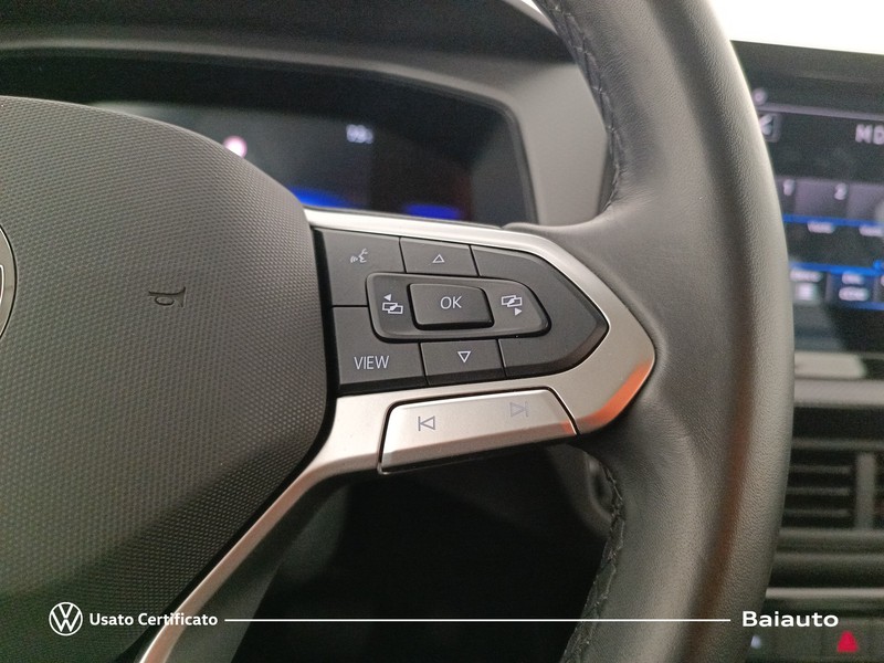 13 - Volkswagen T-Cross 1.0 tsi 115cv life dsg