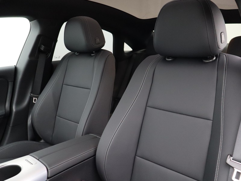 7 - Mercedes CLA 200 advanced plus auto