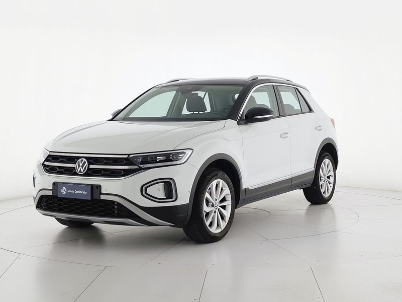 1 - Volkswagen T-Roc 1.5 tsi act style dsg