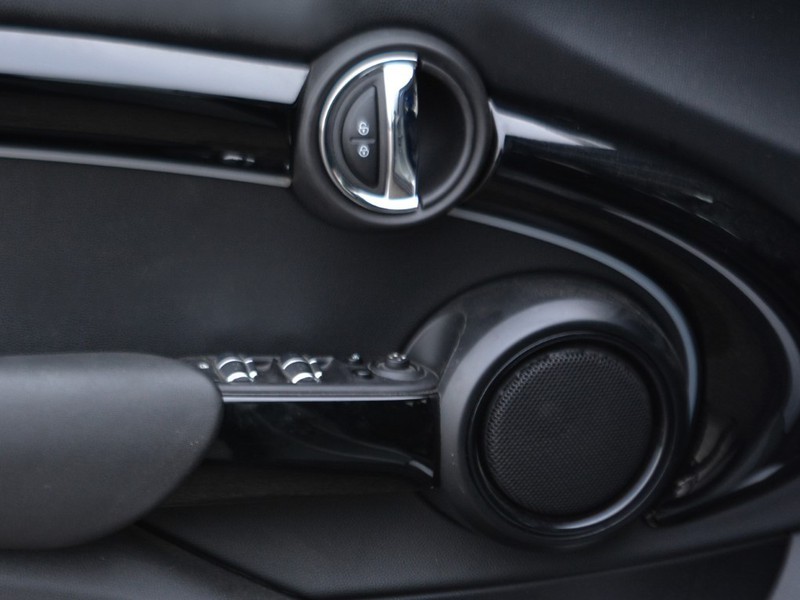 13 - Mini One 5 porte 1.5 twin power turbo 102cv classic