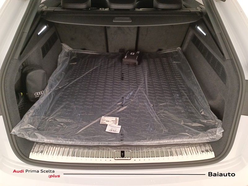 37 - Audi Q8 3.0 v6 tfsi e 394cv s line edition quattro tiptronic