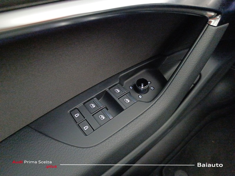 19 - Audi A6 avant 40 2.0 tdi mhev 12v s line edition quattro ultra s tronic