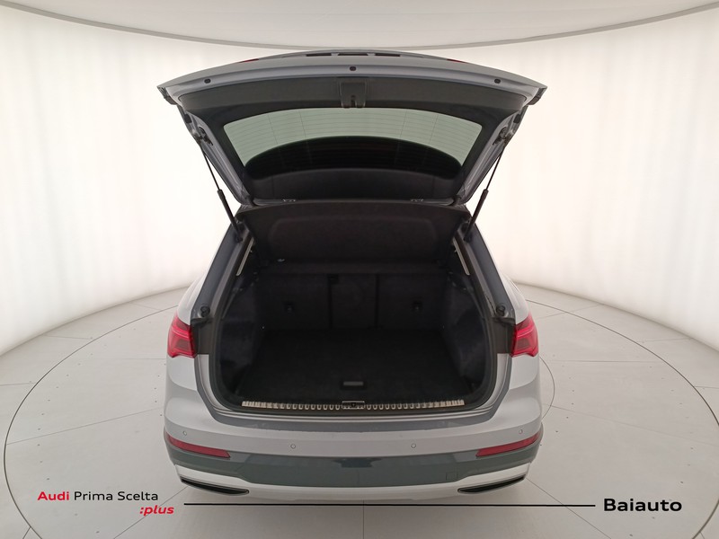 31 - Audi Q3 35 2.0 tdi business advanced s tronic