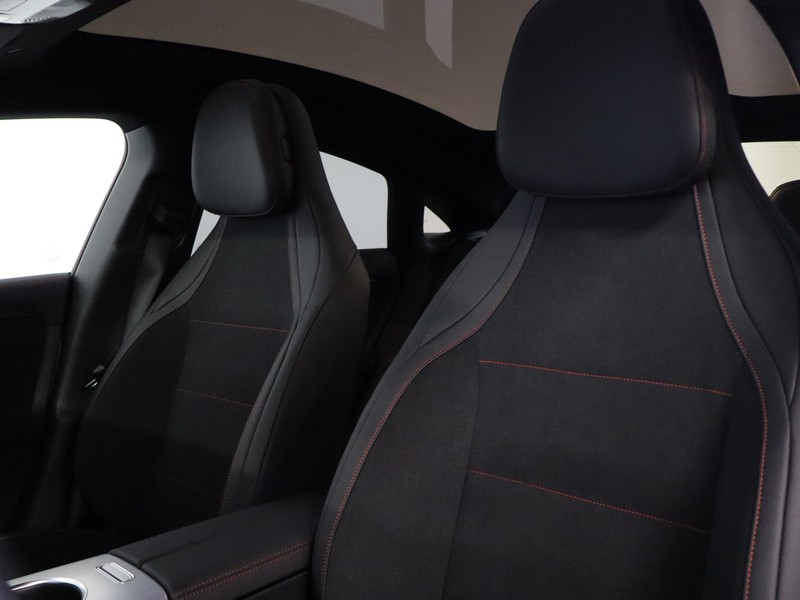 7 - Mercedes CLA 200 advanced plus 4matic auto