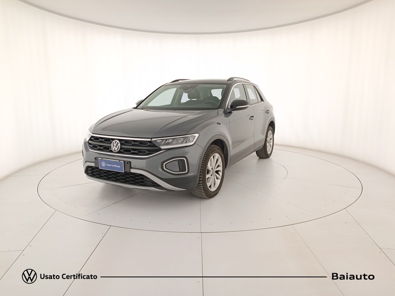 1 - Volkswagen T-Roc 2.0 tdi scr 115cv style