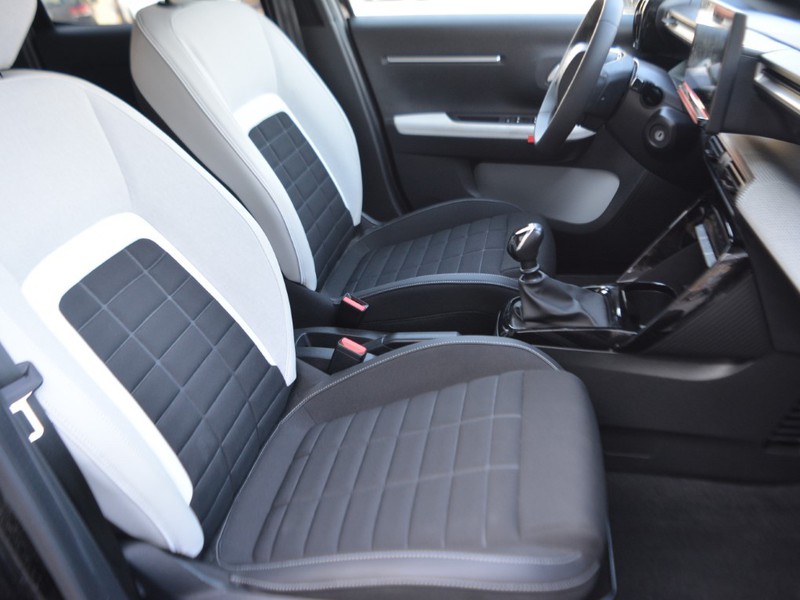 7 - Citroen C3 1.2 puretech turbo 100cv max s&s