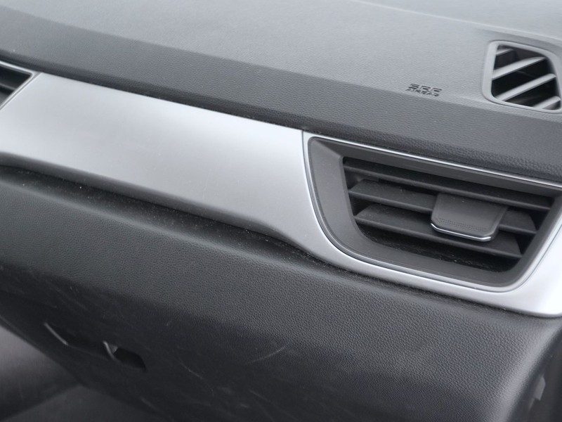 19 - Renault Captur 1.6 e-tech hybrid intens auto 145cv