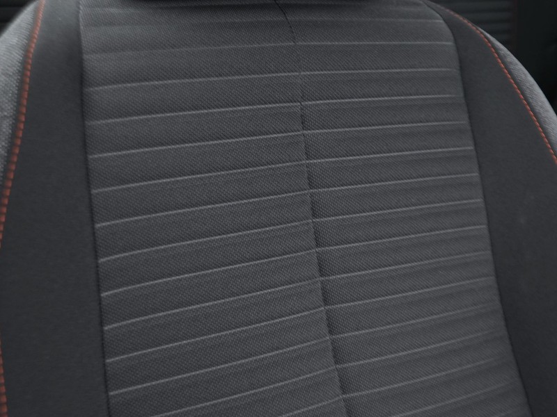 19 - Peugeot 208 5 porte 1.2 puretech 75cv active pack s&s