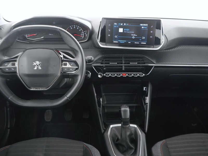 7 - Peugeot 208 5 porte 1.2 puretech 75cv active pack s&s