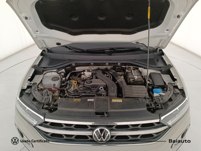 31 - Volkswagen T-Roc 1.5 tsi act style dsg