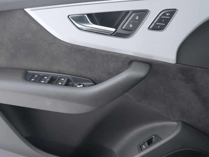 13 - Audi Q7 50 3.0 v6 tdi mhev sport quattro tiptronic 7p.ti