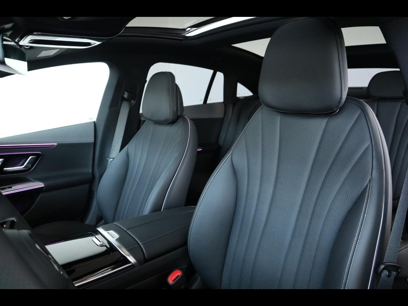7 - Mercedes EQE 350 premium plus 4matic
