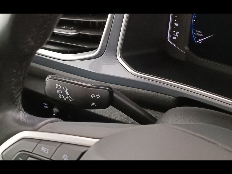 25 - Volkswagen T-Roc 2.0 tdi scr 115cv style