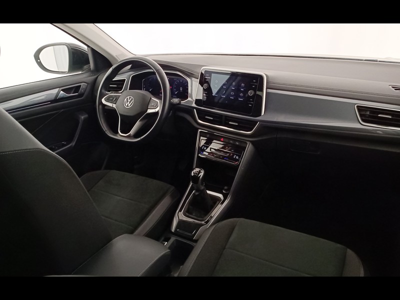 7 - Volkswagen T-Roc 2.0 tdi scr 115cv style