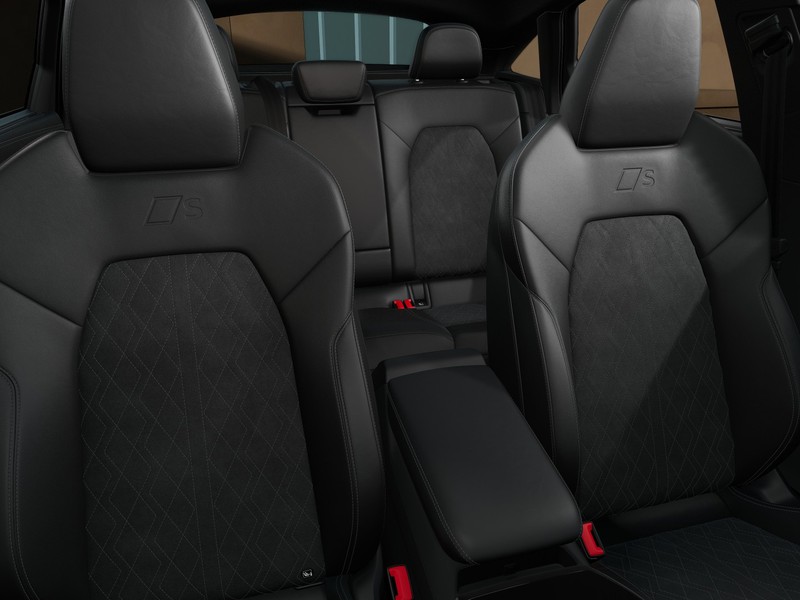 7 - Audi A5 berlina 2.0 tdi mhev+ 204cv business quattro