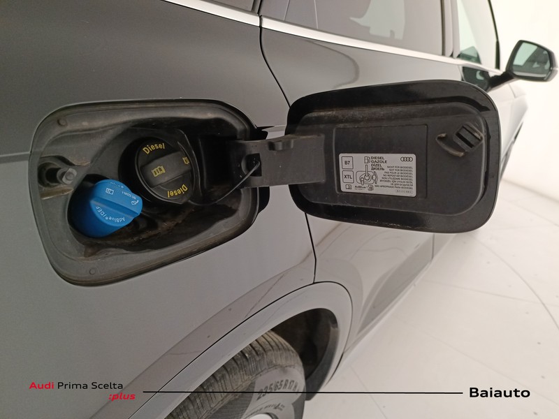 37 - Audi Q5 40 2.0 tdi mhev 12v business advanced quattro s tronic