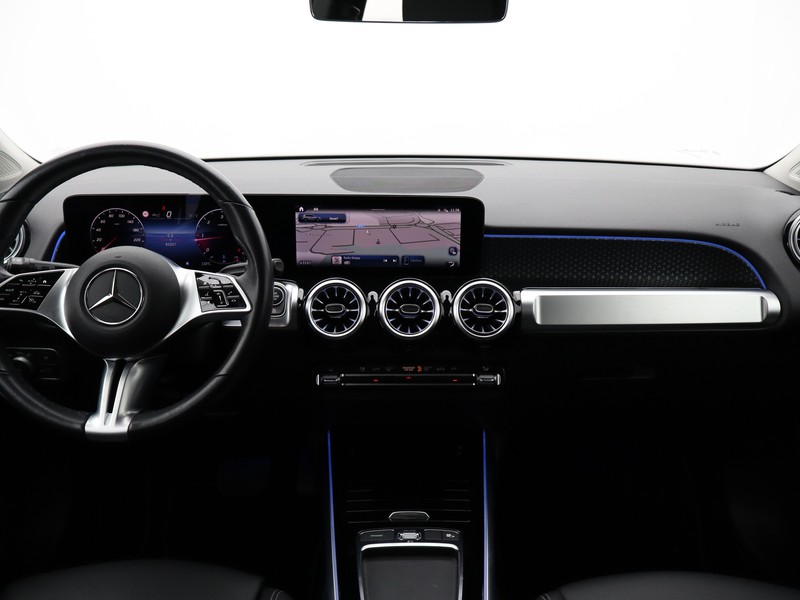 13 - Mercedes GLB 200 d progressive advanced plus 4matic 8g-dct