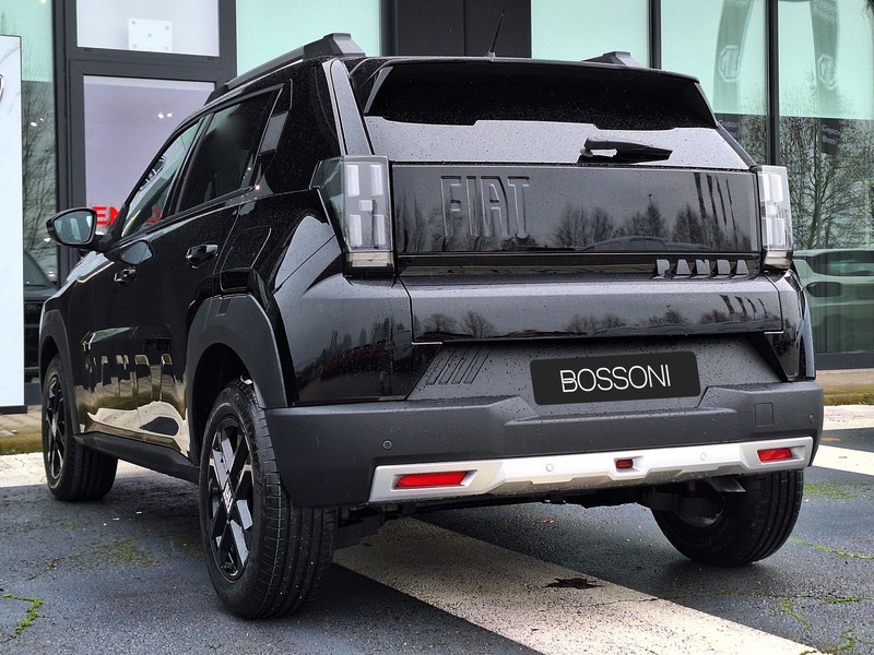 7 - Fiat Grande Panda 1.2 hybrid 110cv icon