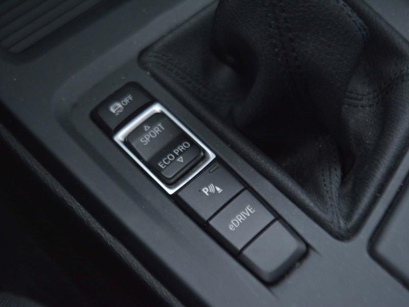 19 - BMW X1 25e xdrive business advantage steptronic