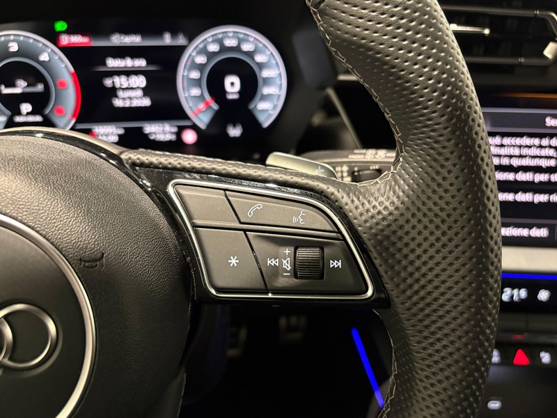 25 - Audi A3 sportback 2.0 tdi 150cv s line edition s tronic